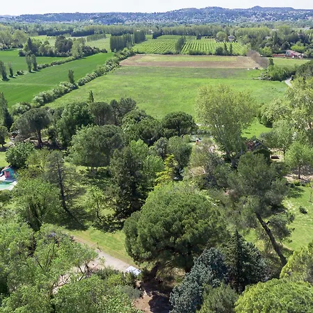 Les Du Domaine De Rhodes Avignone